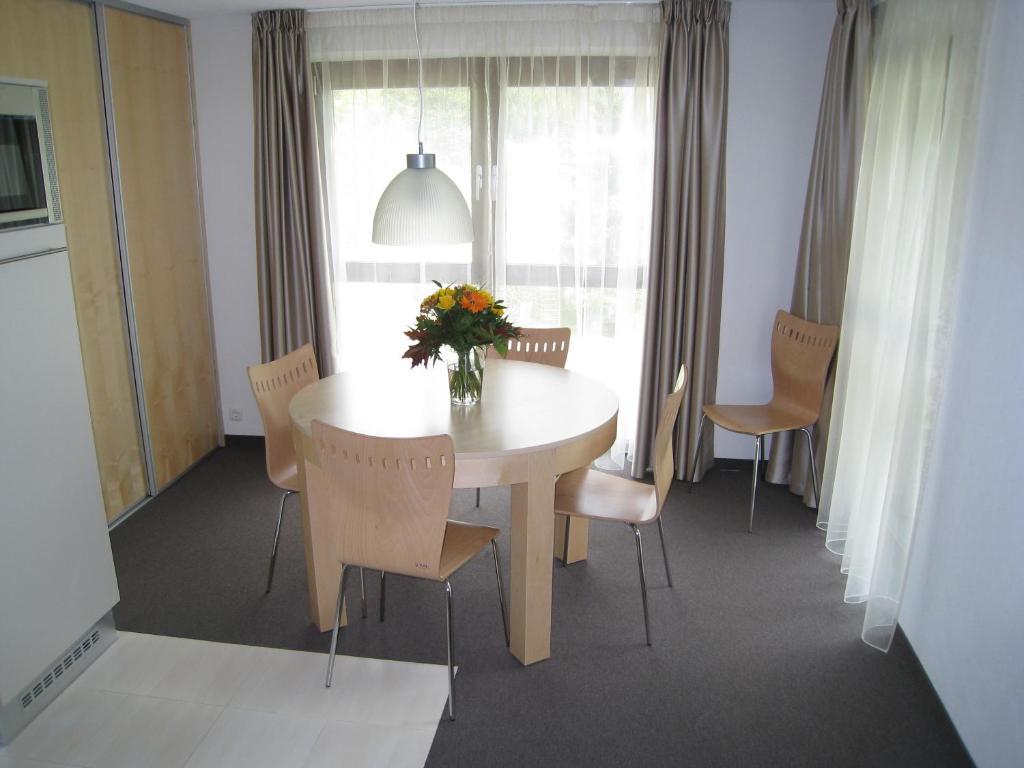 Bohemia Apartments Gargellen Phòng bức ảnh